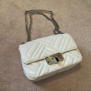 MICHAEL Michael Kors Peyton Medium Patent Shoulder Bag
